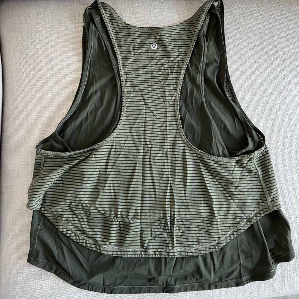 lululemon double crop top hunter and army green size 4